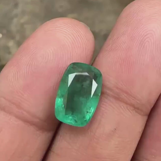 Emerald-003 (6+ ct.)
